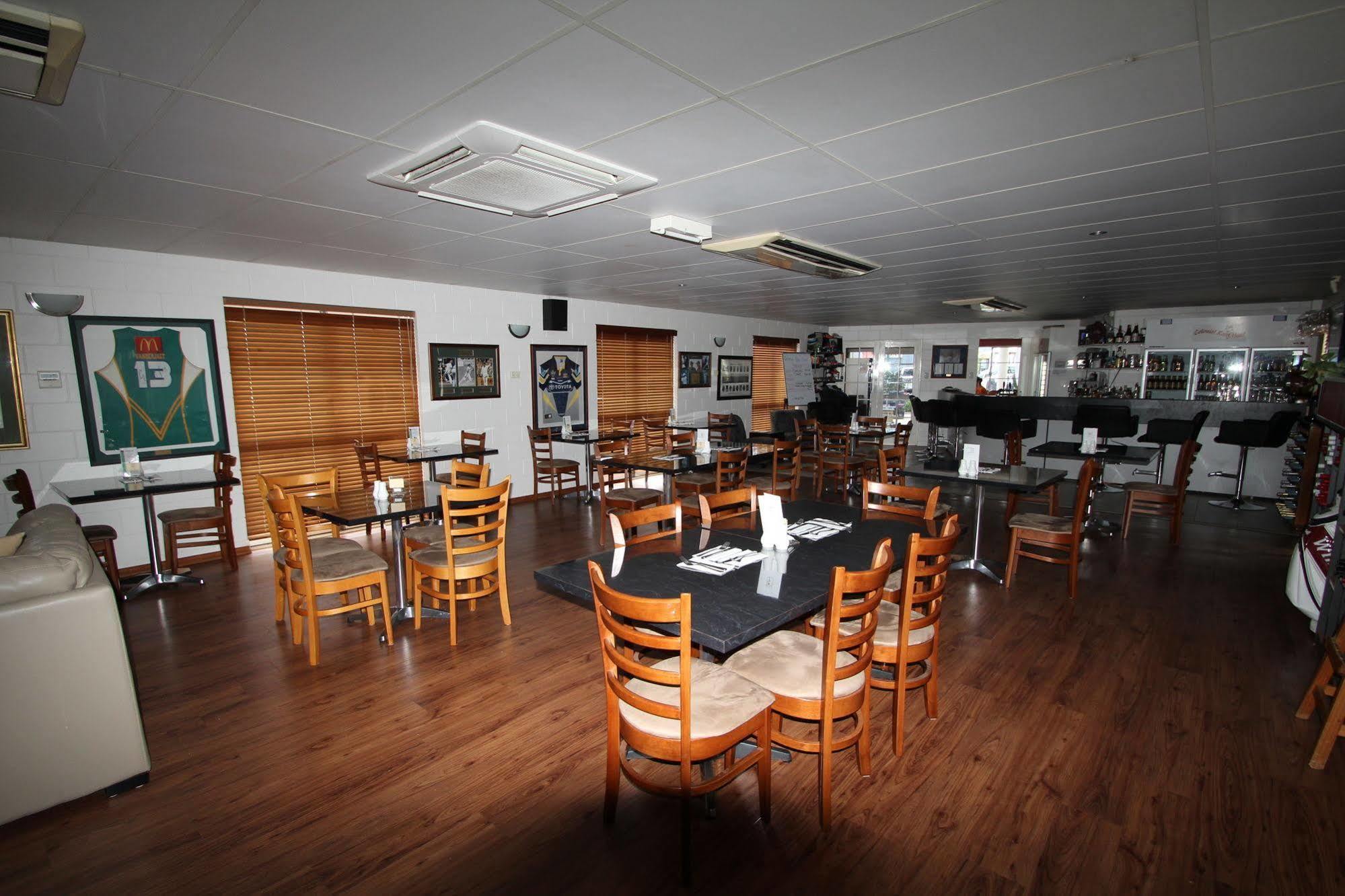 Colonial Rose Motel Townsville Exterior foto